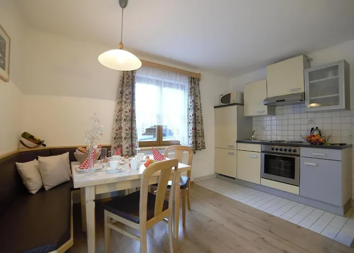 In Near Slopes * Flachau